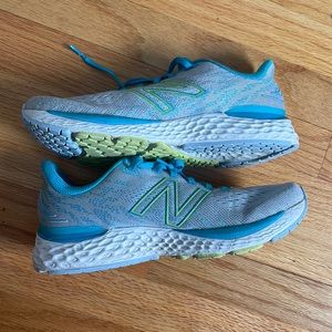 New Balance Women’s Fresh Foam 880v11 Running Shoes - Size 9